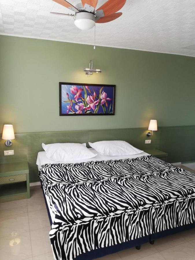 Apartmani Mistral Makarska Værelse billede