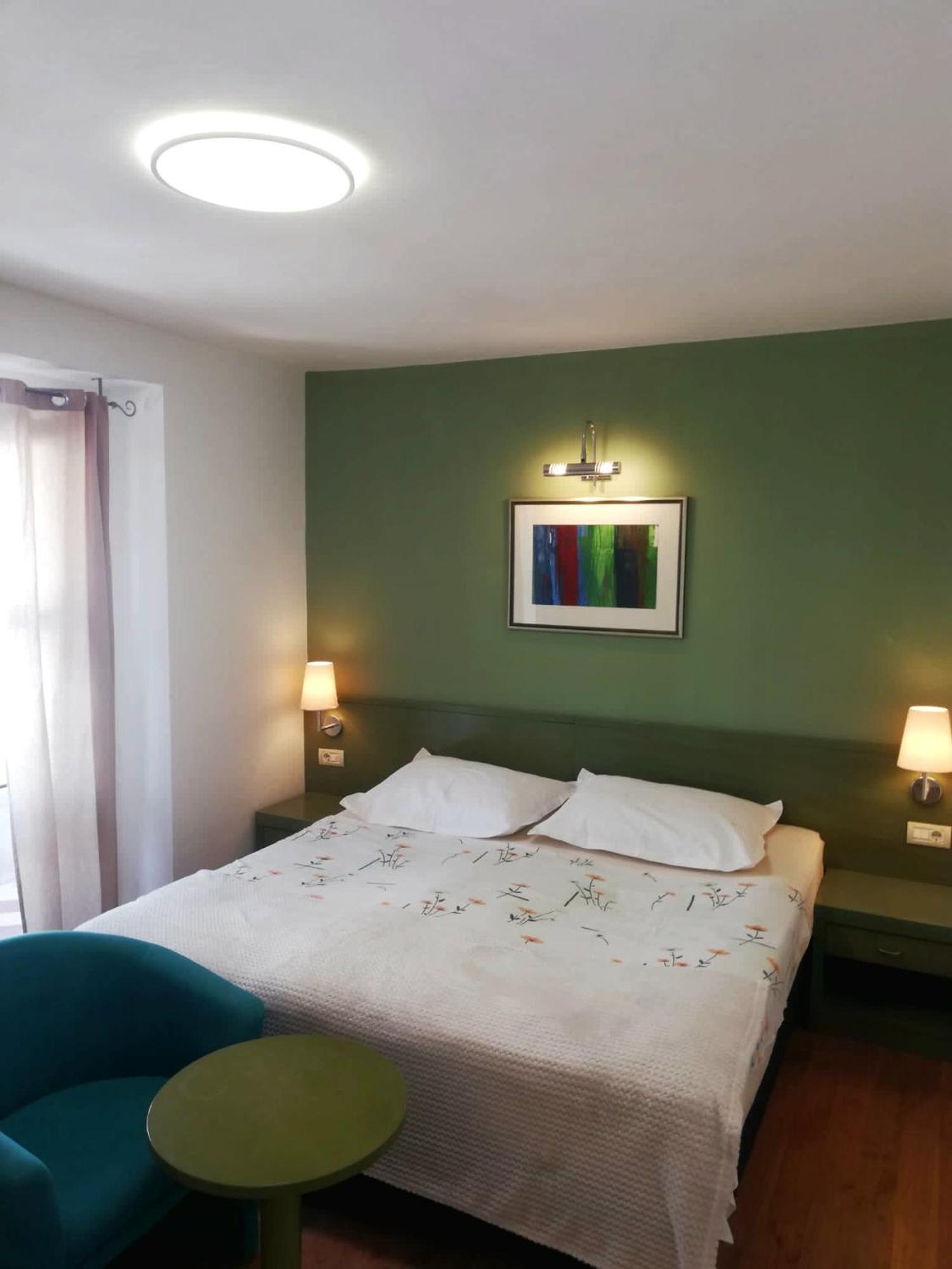 Apartmani Mistral Makarska Værelse billede