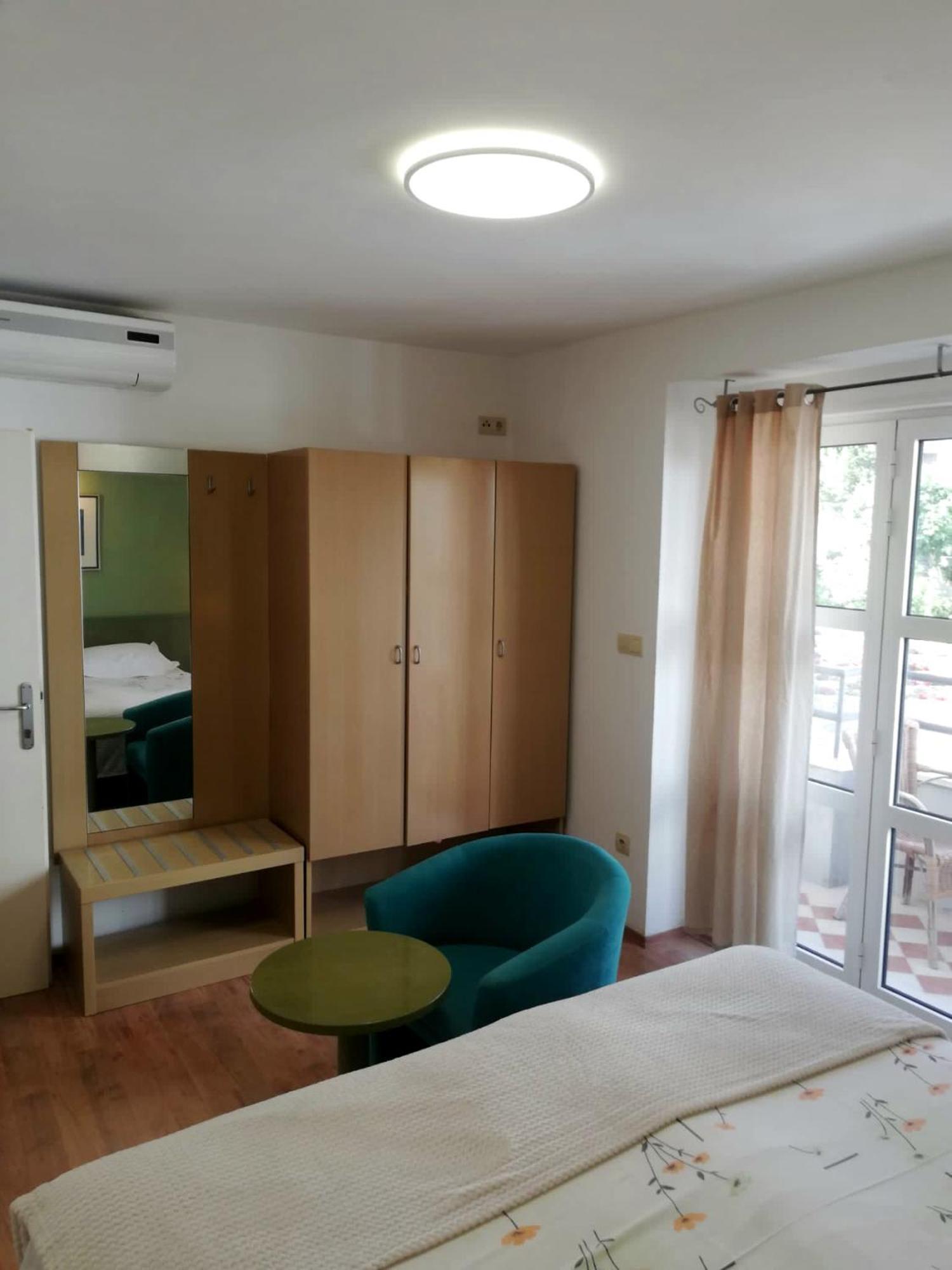 Apartmani Mistral Makarska Værelse billede